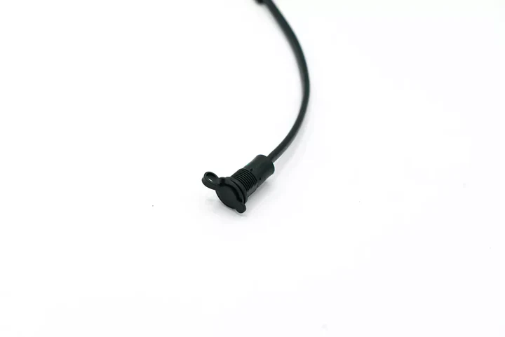Charging port short - Image 3